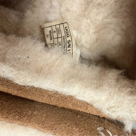 UGG Ansley Tan Suede Slippers - Picture 3 of 3